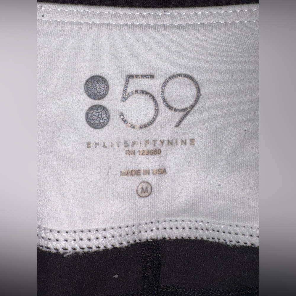 Splits 59 Cropped Leggings Size Medium - Picture 3 of 8